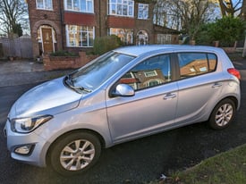 Hyundai i20 for sale, great condition.