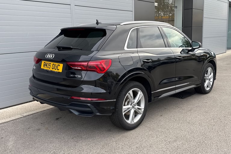 2019 Audi Q3 1.5 TFSI CoD 35 S line Euro 6 (s/s) 5dr SUV PETROL Manual