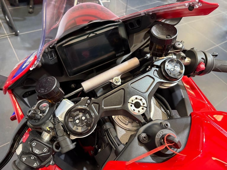 2025 Ducati Panigale V4 1103 Ducati Quick Shift up/down 2.0 Euro 5