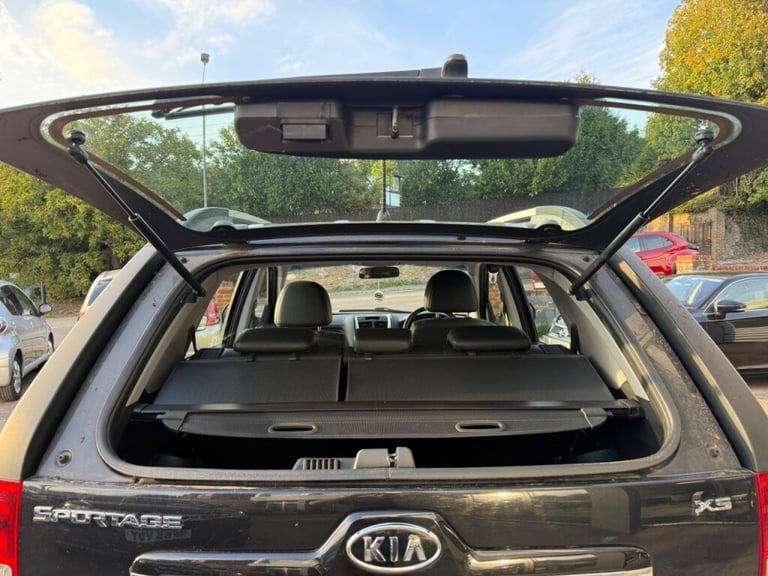  Kia Sportage 2.0 CRDi XS 5dr 2WD Auto - CLIMATE - CRUISE - 16" ALLOYS -