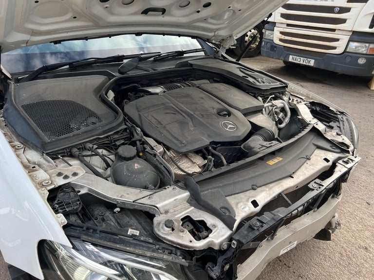 2018 MERCEDES BENZ E CLASS AMG LINE 2.0 DIESEL WHITE AUTO DAMAGED SALVAGE CAT N 