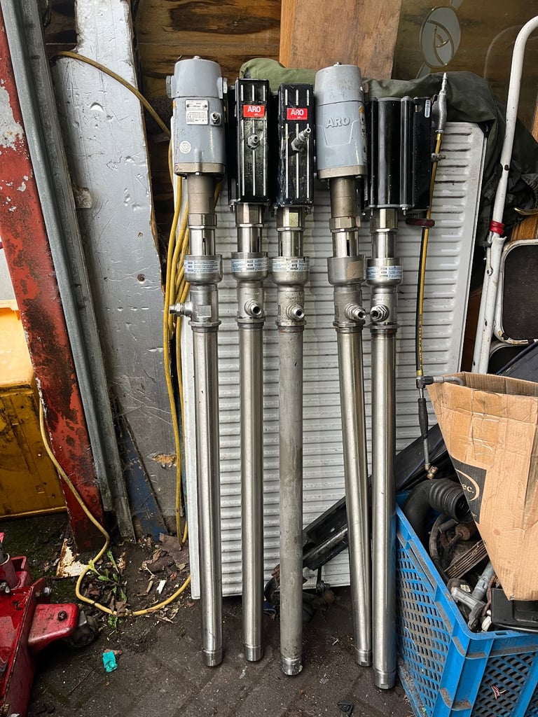 DRUM or IBC PUMPs cost 2500  bargain air operated