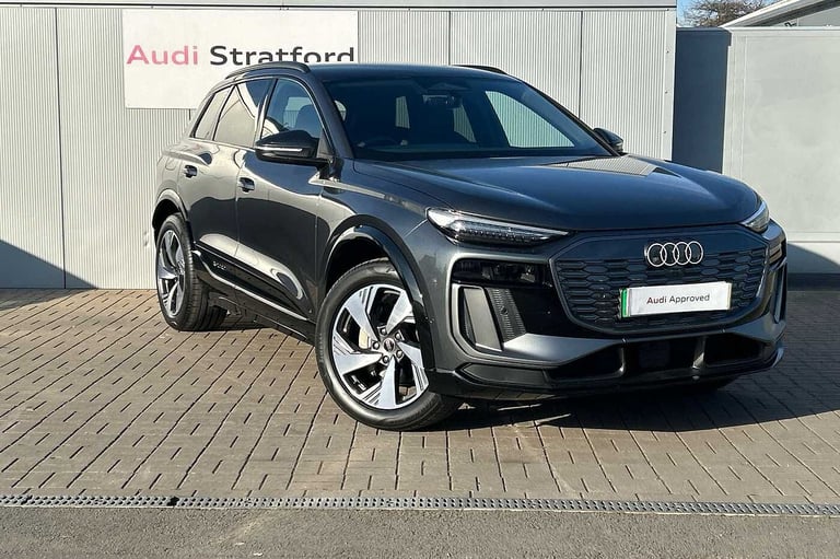 image for 2025 Audi Q6 e-tron 225kW Performance 100kWh S Line 5dr Auto Estate Electric Automatic