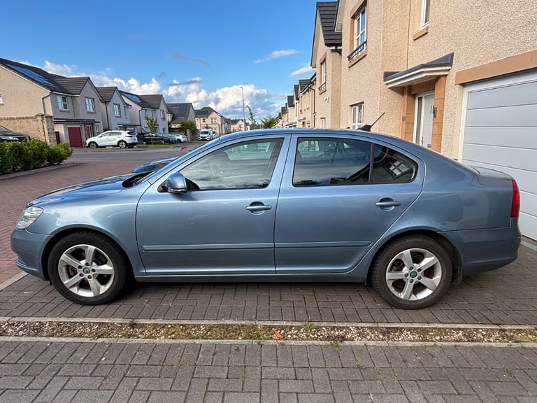 Skoda, OCTAVIA, Hatchback, 2011, Manual, 1598 (cc), 5 doors