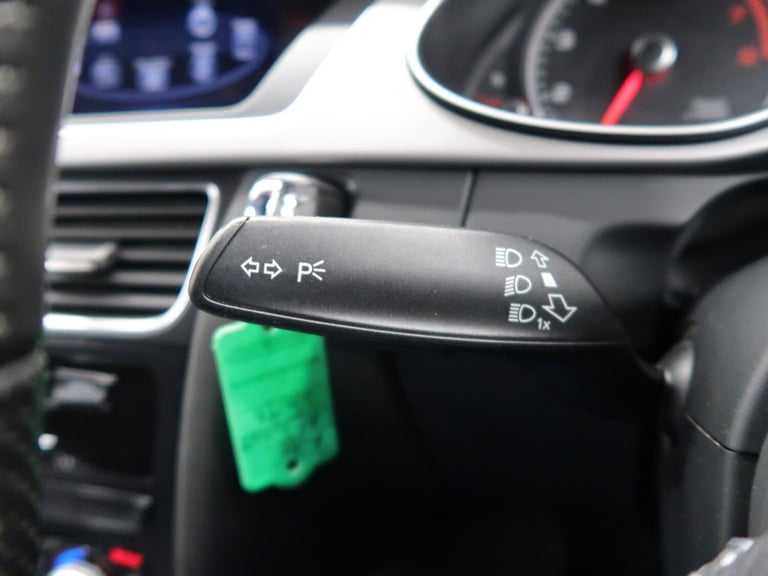 2013 Audi A4 Avant 2.0 TFSI S line Estate 5dr Multitronic ESTATE Petrol Automatic