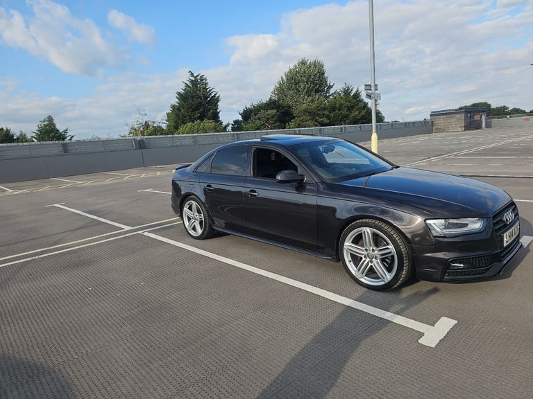 Audi, A4, Saloon, 2014, Semi-Auto, 1984 (cc), 4 doors
