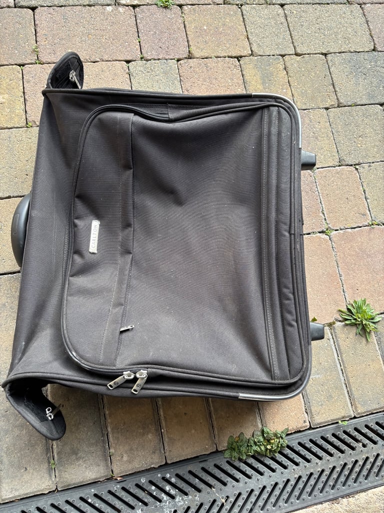 Carlton suit carrier, suitcase 