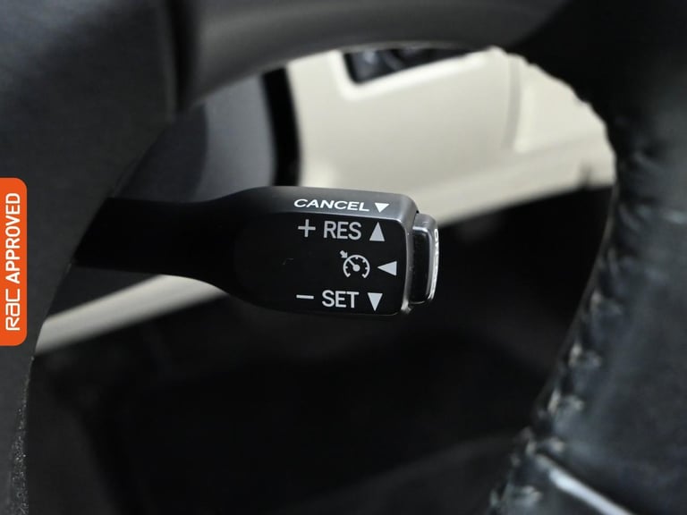 2011 Lexus IS 2.5 250 V6 Advance Saloon 4dr Petrol Auto Euro 5 (208 ps) Saloon PETROL Automatic