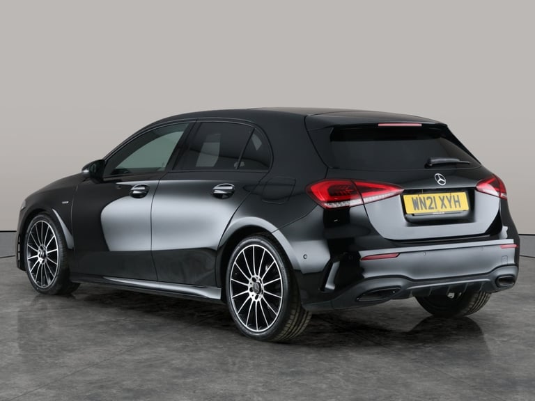 2021 Mercedes-Benz A-Class 2.0 A200d Exclusive Edition Hatchback 5dr Diesel 8G-DCT Euro 6 (s/s) (...