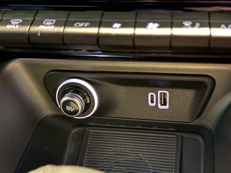 2025 Alfa Romeo Tonale 1.3 PHEV Tributo Italiano 5dr Auto Hatchback Petrol Parallel PHEV Automatic