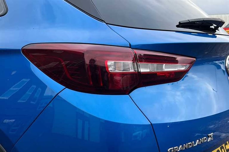 2020 Vauxhall Grandland X 1.2 Turbo SRi Nav 5dr HATCHBACK PETROL Manual