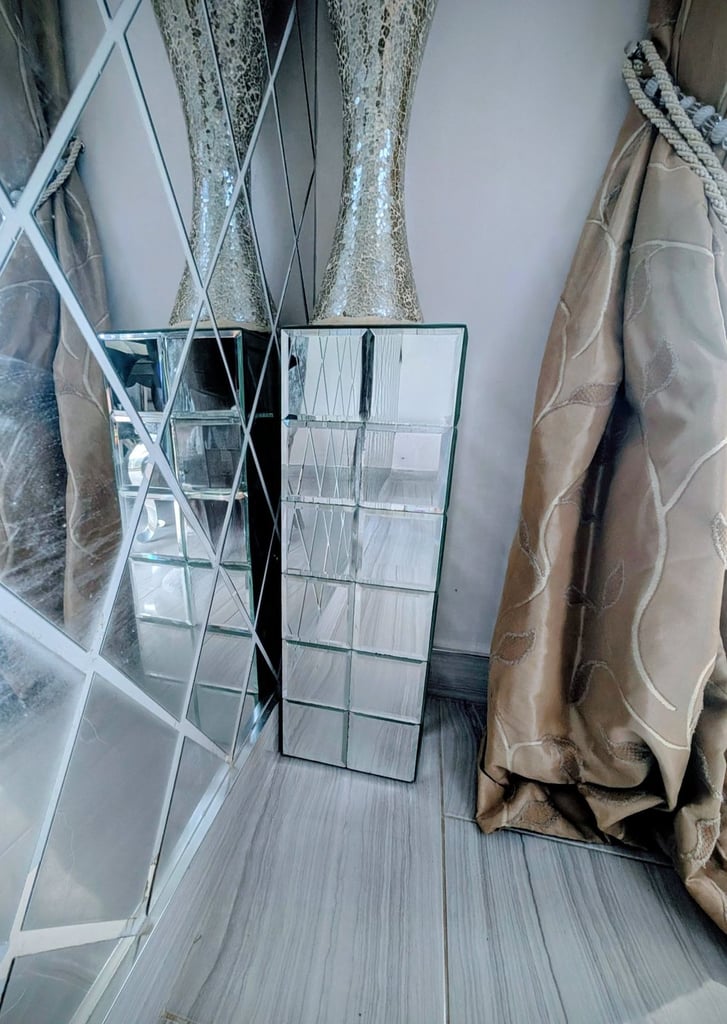 CIMC Home Rectangular Mirrored Squares Floor Standing Pedestal 