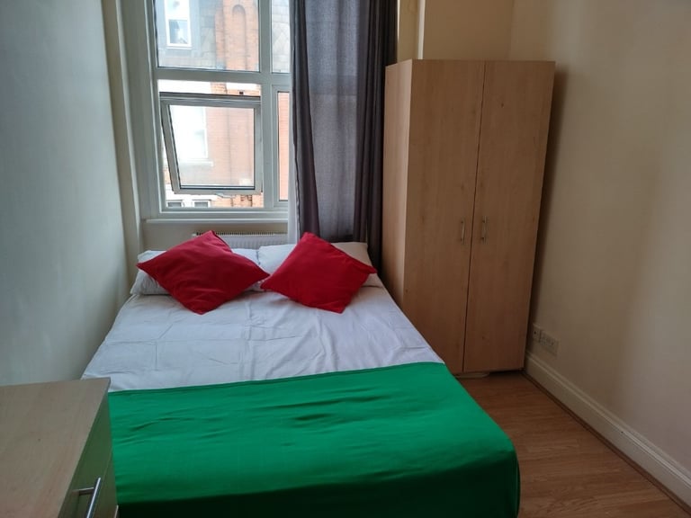 🏢 Double Room Available in 2nd Floor Apartment - N4 1LG🏢
