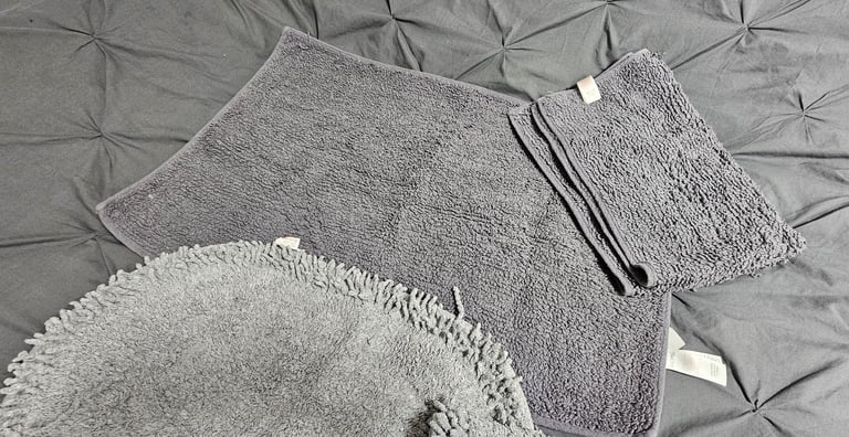 Bathroom Mats ×4