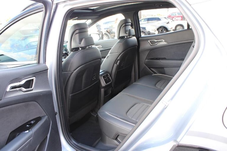 2025 Kia Sportage 1.6 H T Gdi Gt Line S Suv 5dr Petrol Hybrid Auto Euro 6 (s/s) (207 Bhp) ESTATE ...