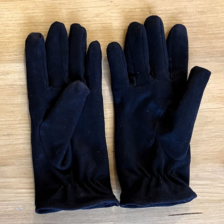 Dark brown women's gloves, lined. evie. Happy to post.