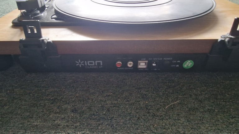 ION Classic Turntable