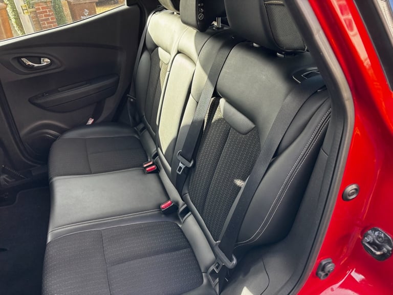 2016 Renault Kadjar 1.6 dCi Dynamique S Nav 5dr HATCHBACK Diesel Manual