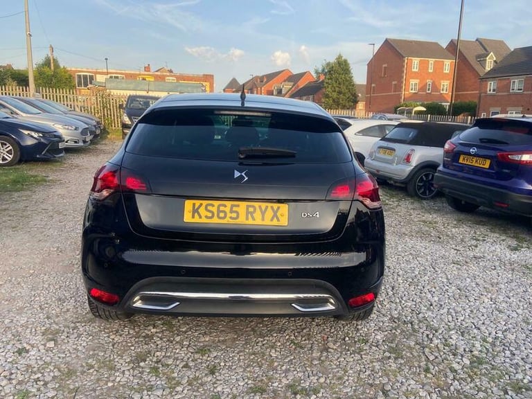 2015 DS Automobiles DS 4 BLUEHDI PRESTIGE S/S HATCHBACK Diesel Manual