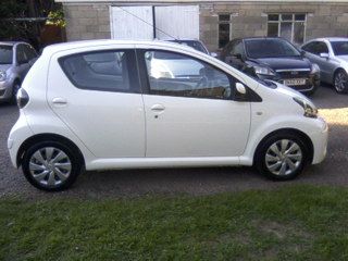 TOYOTA AYGO 1.0 VVT-i ICE 5-DOOR 2013.  114K MILES FULL SERVICE JUST COMPLETED.