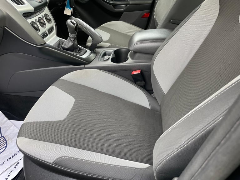 FORD FOCUS 1.6 ZETEC 11 REG BLACK 5 DOOR TIMING BELT REPLACED MOT JULY 2026 LOW INSURANCE 45+MPG