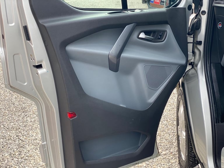 2017 Ford Transit Custom 2.0 TDCi 290 Limited L1 H1 5dr PANEL VAN Diesel Automatic