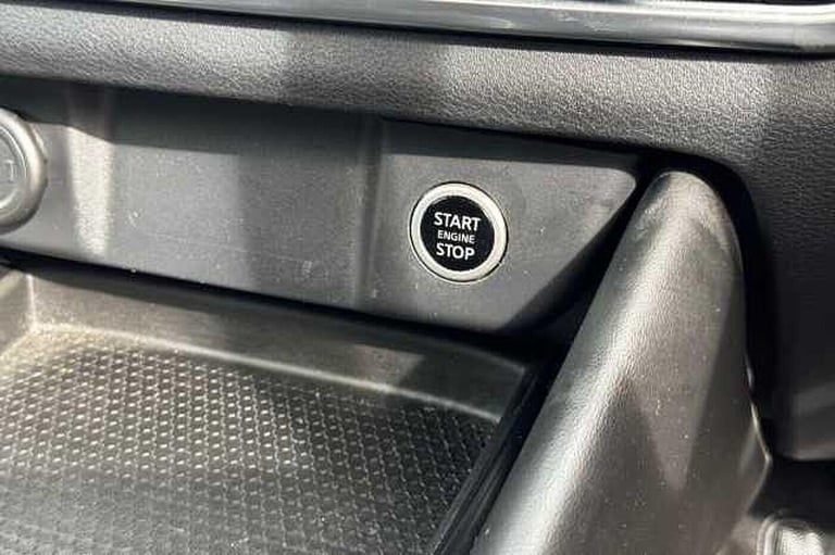 2022 Nissan Qashqai 1.3 DiG-T MH N-Connecta 5dr HATCHBACK Petrol/Electric Hybrid Manual