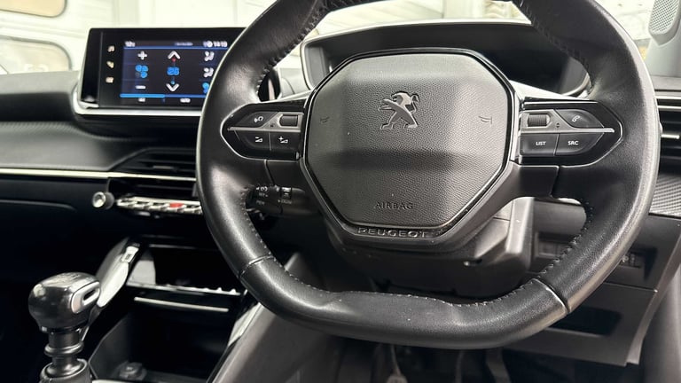 2021 Peugeot 2008 1.2 PureTech Allure Premium 5dr Estate Petrol Manual