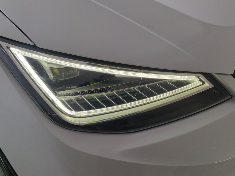 2022 SEAT Arona 1.0 TSI 110 FR Sport 5dr HATCHBACK PETROL Manual