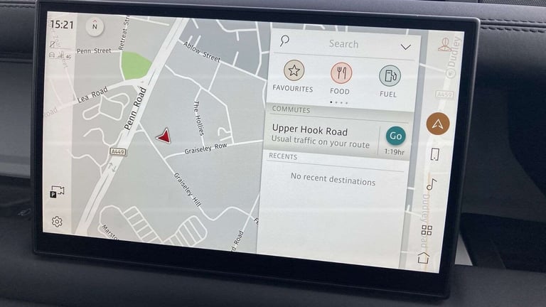 2025 Land Rover Defender 3.0 D250 X-Dynamic SE 90 3dr Auto ESTATE DIESEL Automatic