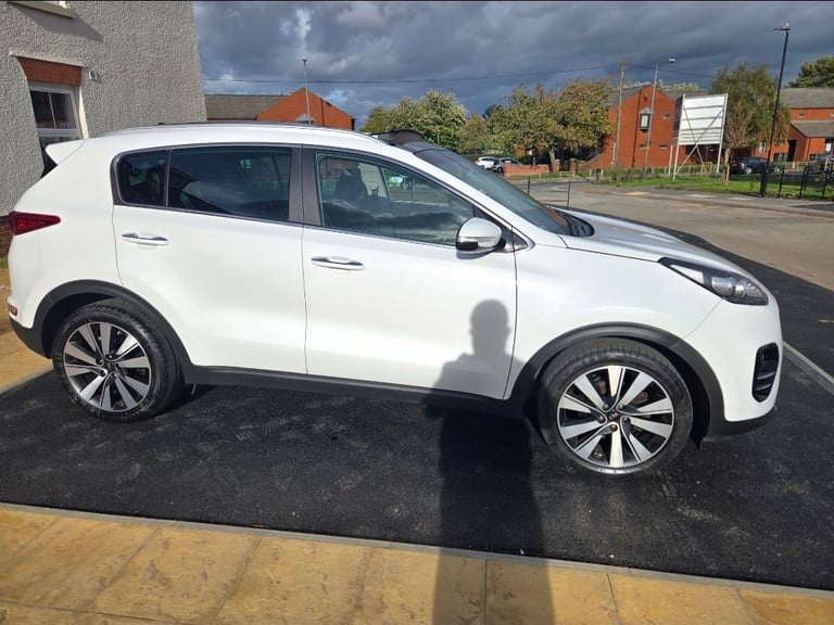 Kia, SPORTAGE, Estate, 2017, Manual, 1685 (cc), 5 doors