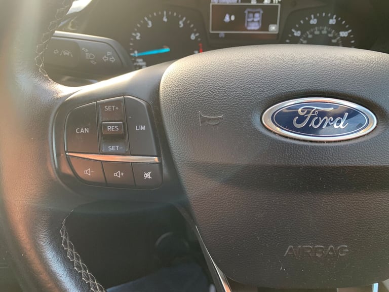 2017 Ford Fiesta 1.0 ecoboost zetec 5 Doors blue petrol ulez compliant 
