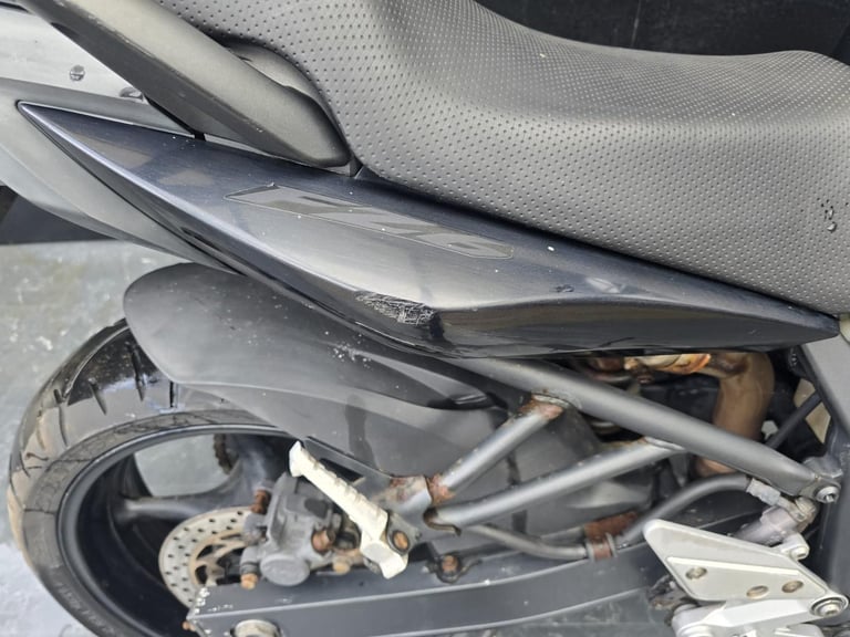 YAMAHA FZ6 PROJECT BIKE HPI CLEAR 1 OWNER