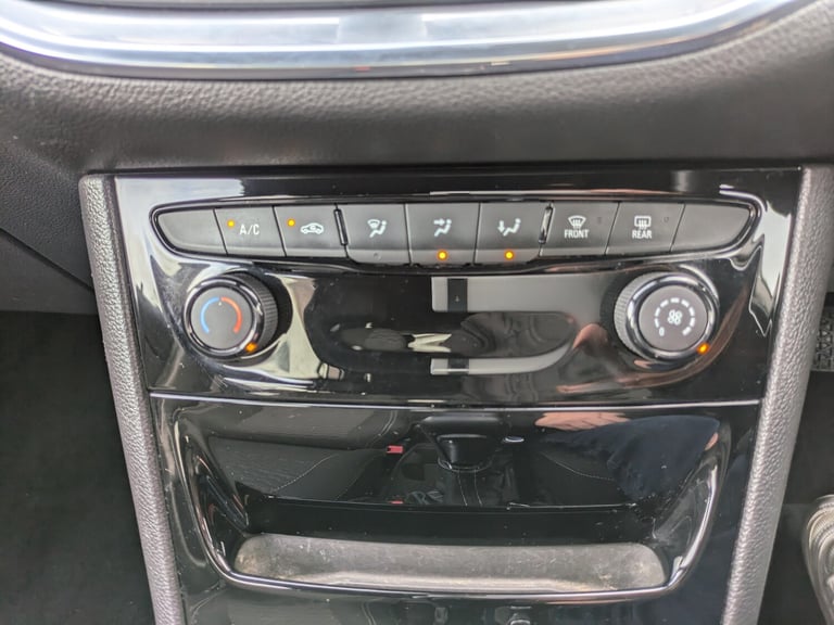 2016 Vauxhall Astra 1.4i Turbo SRi Hatchback 5dr Petrol Auto Euro 6 (s/s) (150