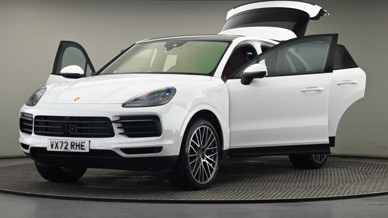 2022 Porsche Cayenne 3.0T V6 Platinum Edition TiptronicS 4WD Euro 6 (s/s) 5dr Coupe Petrol Automatic