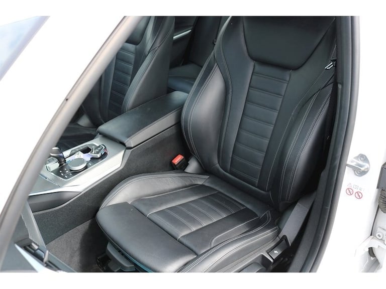 2019 BMW 3 Series 330e M Sport Saloon HYBRID Automatic