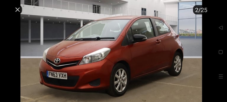 2013 Toyota Yaris 1.33 VVT-i TR 3dr ONE OWNER FSH SPARE KEY  HATCHBACK Petrol Manual