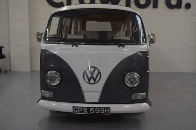 1970 Volkswagen Camper Classic Car