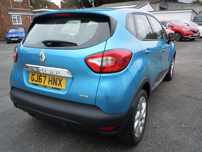 2017 Renault Captur 1.5 dCi ENERGY Dynamique Nav Euro 6 (s/s) 5dr HATCHBACK Diesel Manual