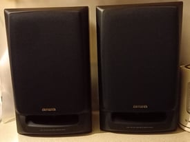 2 X 60watt Speakers