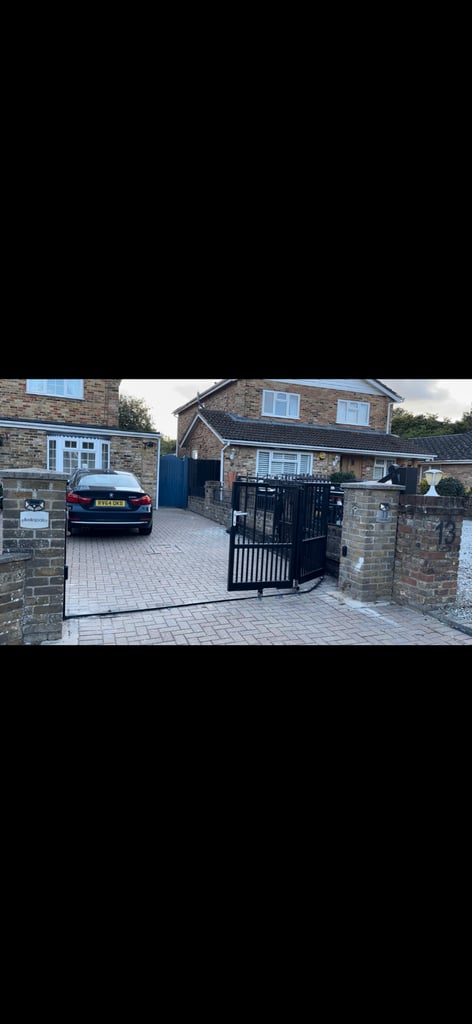 AUTOMATIC GATES