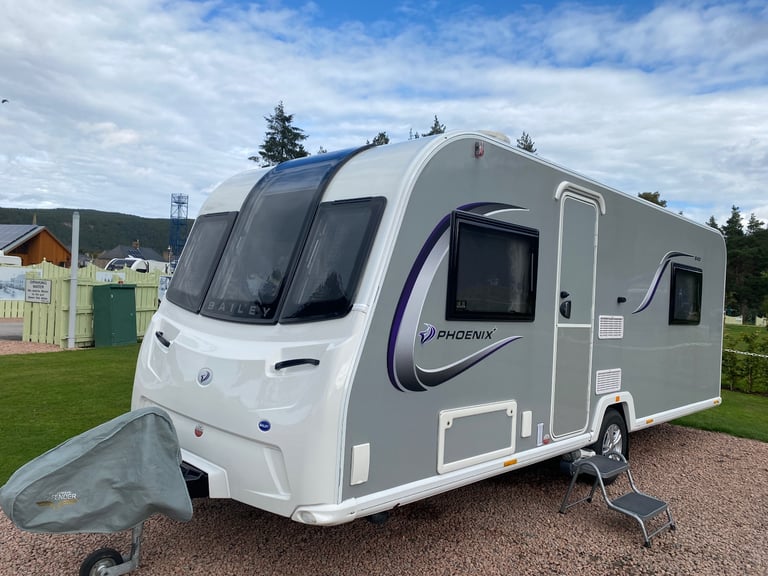 image for Bailey Phoenix + 640 caravan