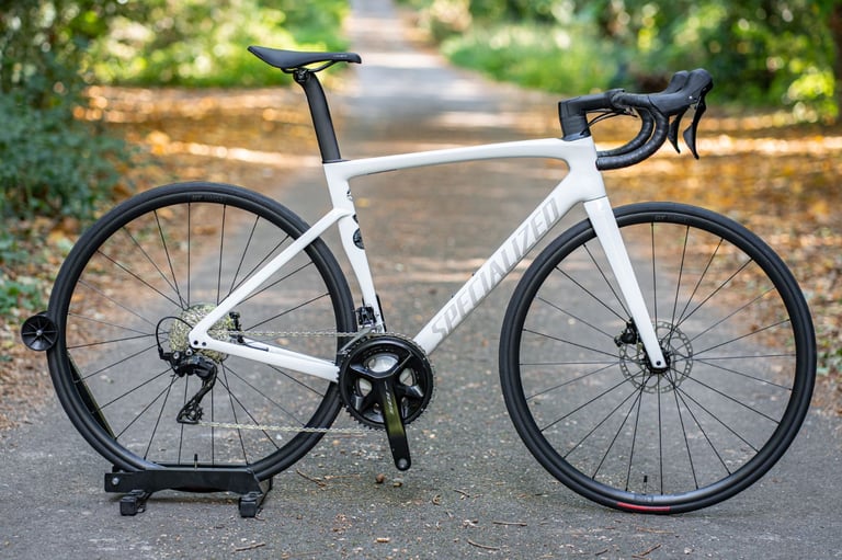 New Specialized Tarmac SL7 Sport 105 Disc Road Bike 54cm medium