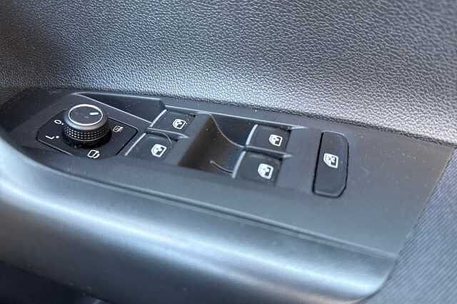 2023 Volkswagen Polo 1.0 TSI 110 R-Line 5dr DSG + 17' BERGAMO ALLOYS + HEATED SEATS + SPARE WHEE ...
