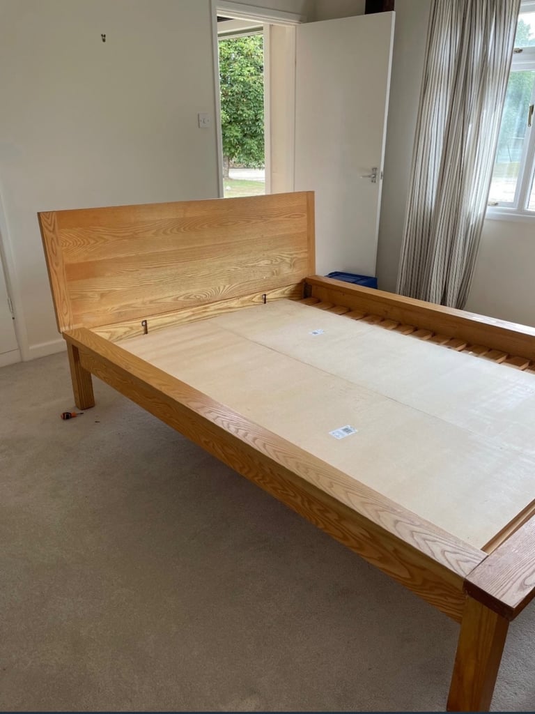Pine wood double bed 