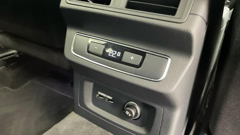 2024 Audi Q5 Black Edition 40 TDI quattro 204 PS S tronic Automatic SUV Diesel Automatic