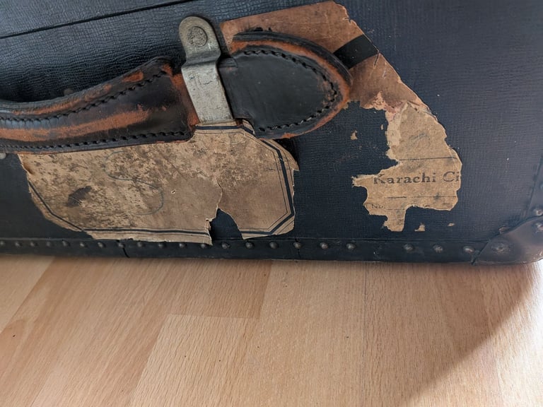 Antique WW1 Military Travelling Trunk Orderlee Suitcase Navy