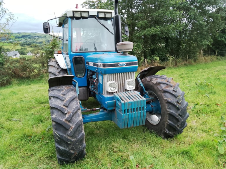 Ford Tractor 7810