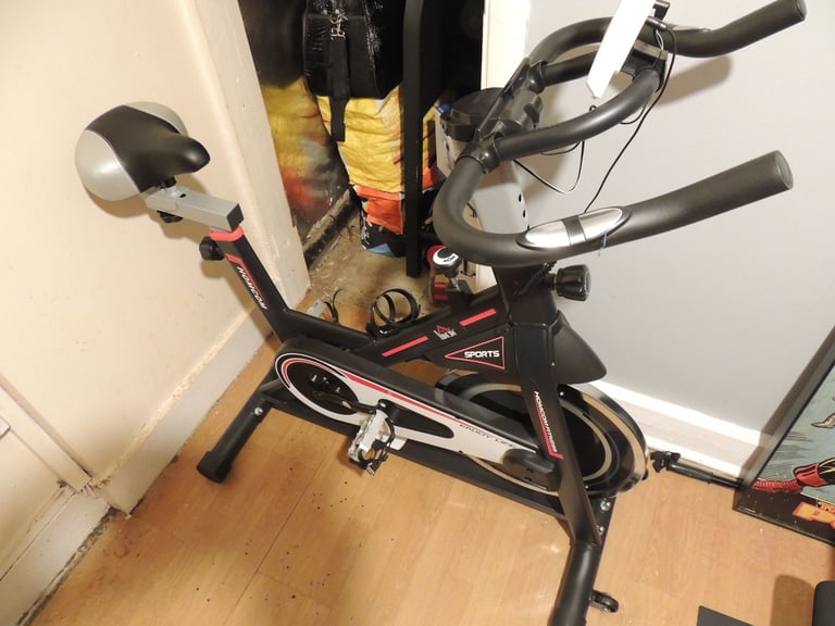Gym Exercise Bike HOMCOM LCD Display Cardio Adjustable Resistance