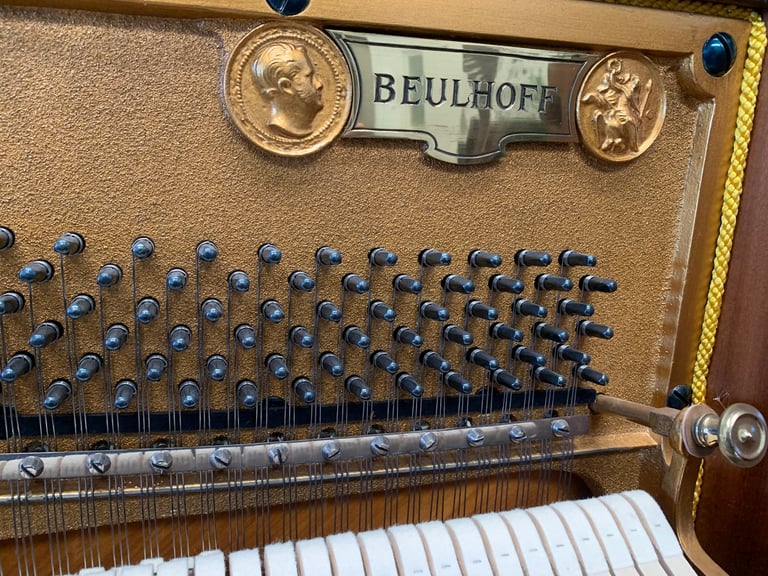 🎵🎹 TRADITIONAL GERMAN UPRIGHT PIANO - TUNED/SERVICED/WARRANTY/DELIVERY 🎹🎵